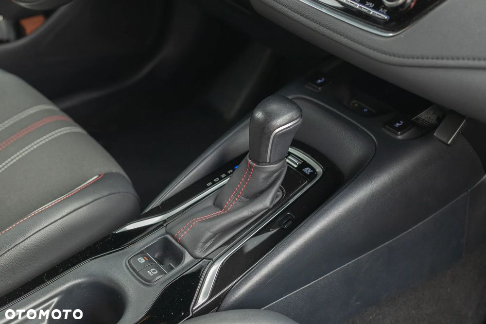 Toyota Corolla 1.8 Hybrid GR Sport - 33