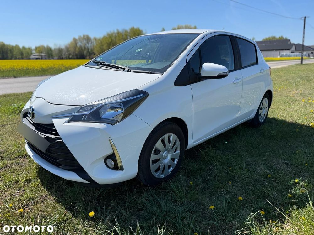 Toyota Yaris - 1