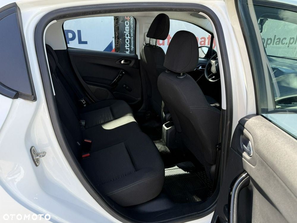 Peugeot 208 1.4 HDi Active - 21