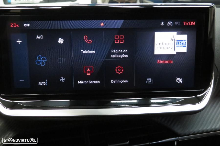 Peugeot 2008 1.2 PureTech Allure Pack - 22