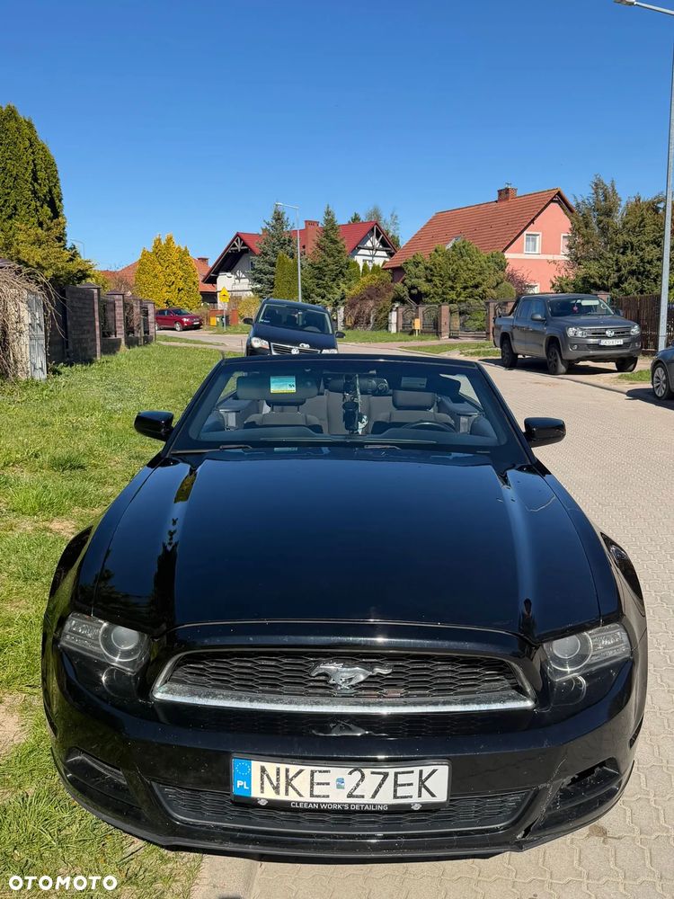 Ford Mustang 3.7 V6 - 1