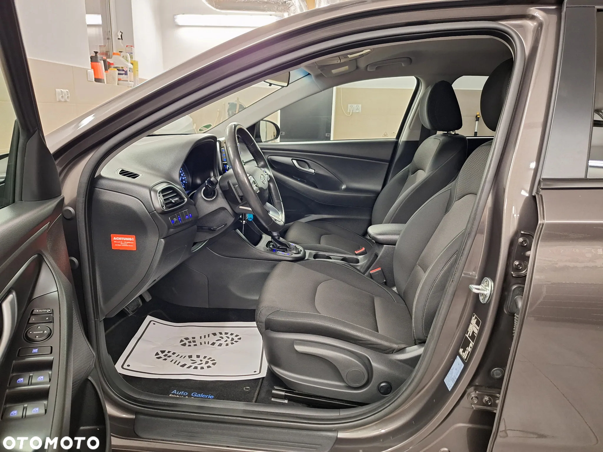 Hyundai i30 1.4 T-GDI DCT Premium - 17