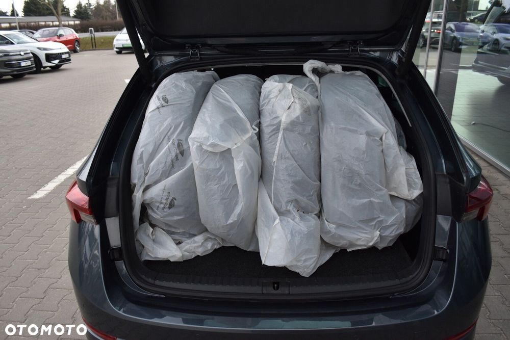 Skoda Octavia 2.0 TDI SCR Style DSG - 40