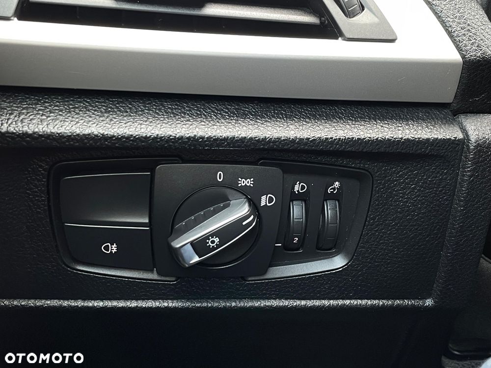 BMW Seria 1 114i Sport Line - 22