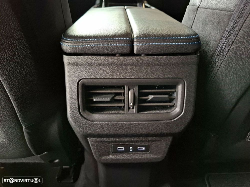 Renault Austral 1.2 E-Tech Iconic Espirit - 28