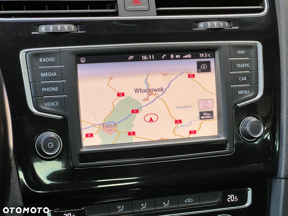Volkswagen Golf 1.6 TDI BMT Highline DSG - 24
