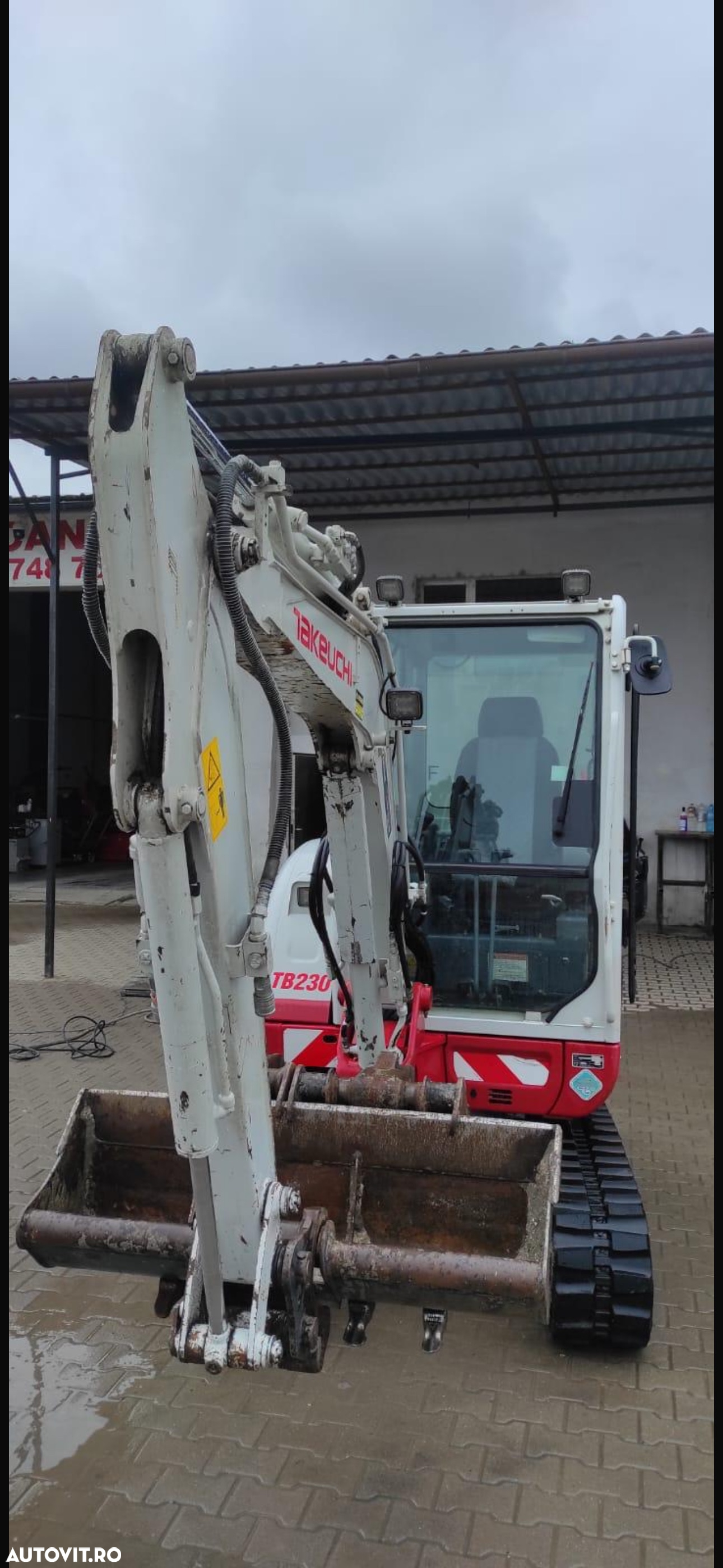 Takeuchi Tb230 - 3