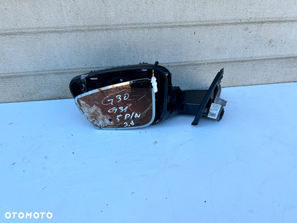 BMW G30 G31 LUSTERKO ZEWNĘTRZNE LEWE 5PIN 11006532 5A3DB25