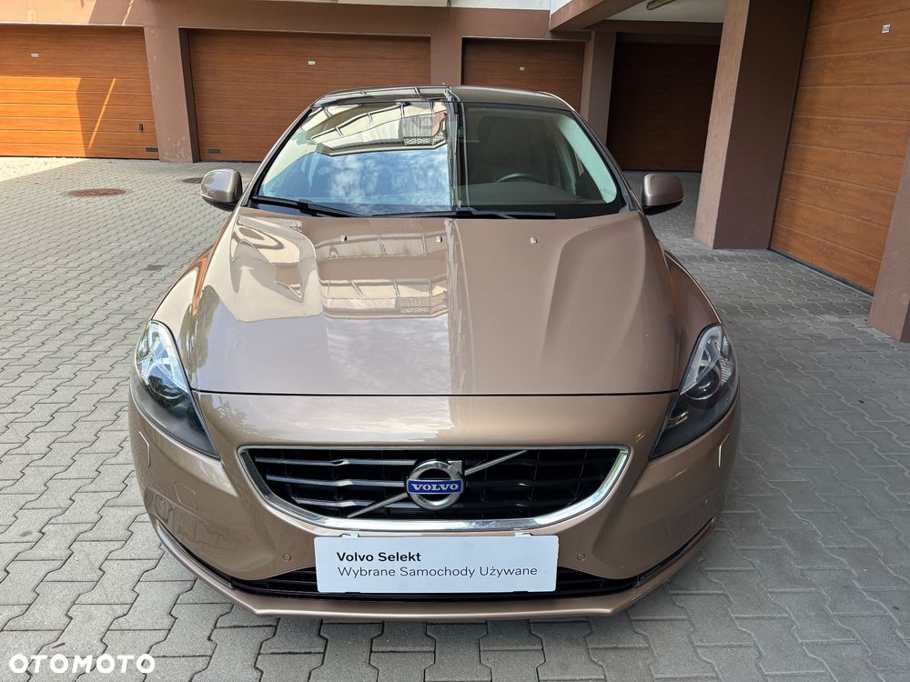 Volvo V40 T3 Summum - 28