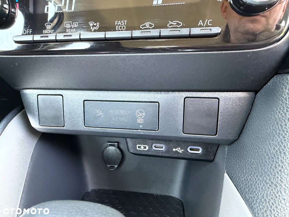 Toyota Yaris Hybrid 1.5 Comfort - 36