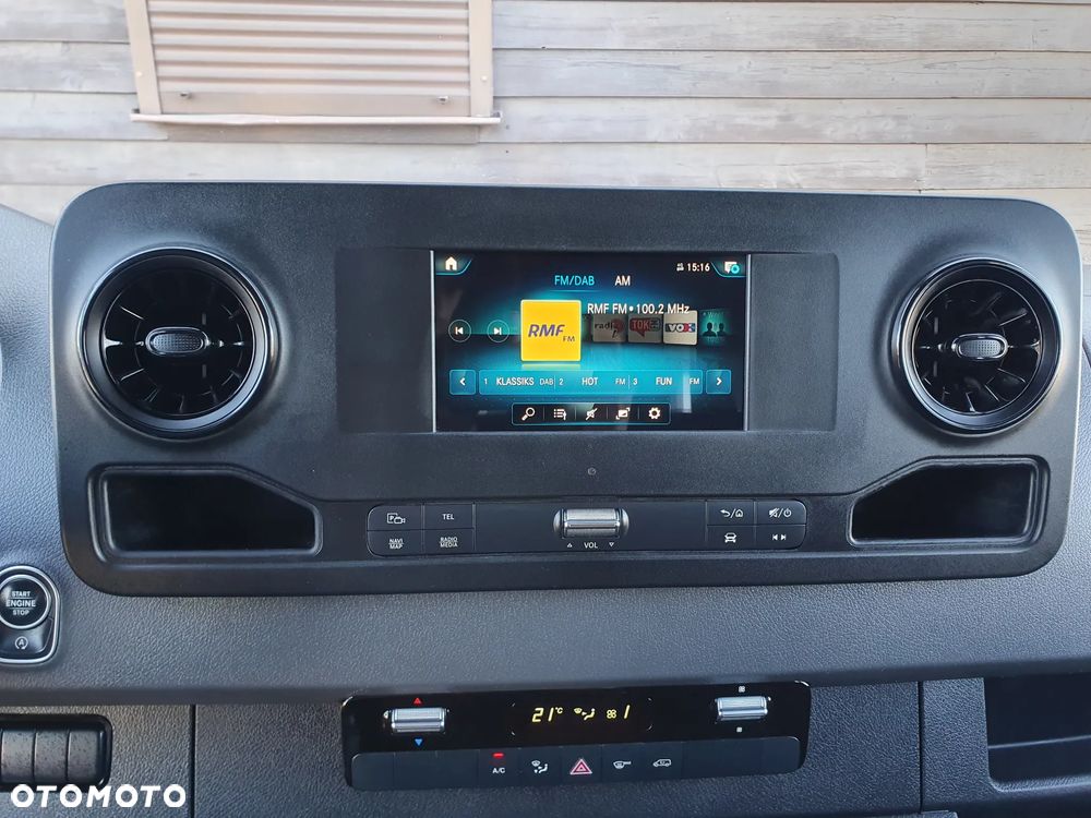 Mercedes-Benz SPRINTER - 27