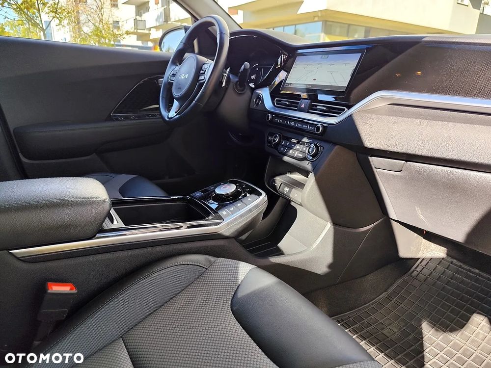 Kia Niro e-Niro 64kWh L - 11