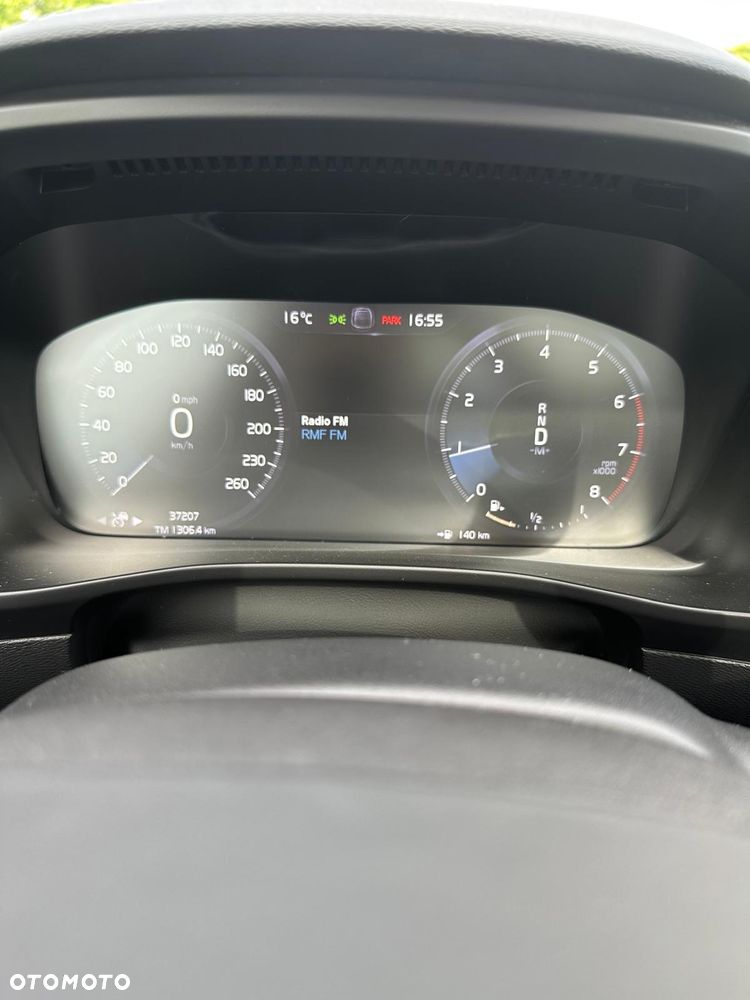 Volvo XC 40 T5 AWD R-Design - 13