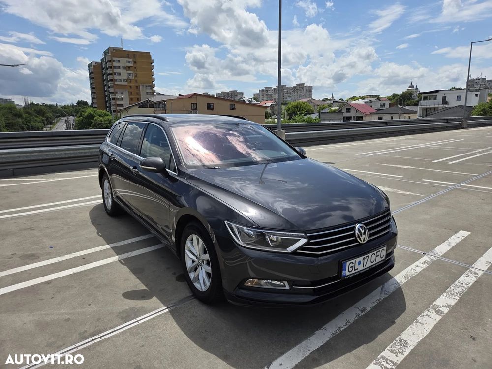 Volkswagen Passat 2.0 TDI SCR DSG Comfortline - 25