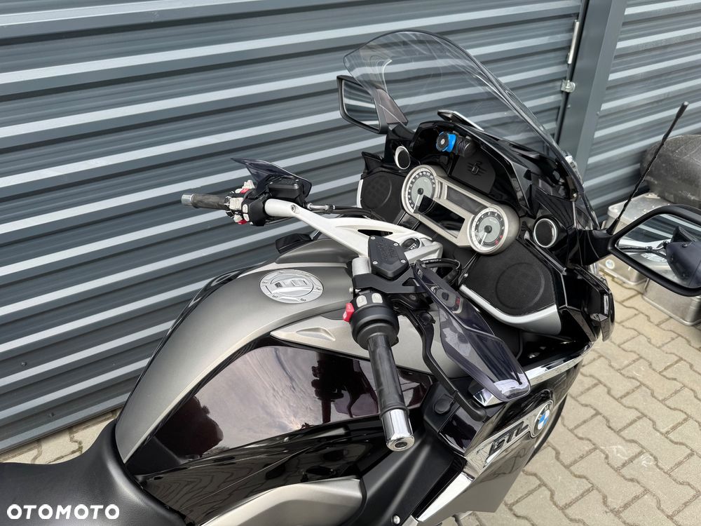 BMW K - 9