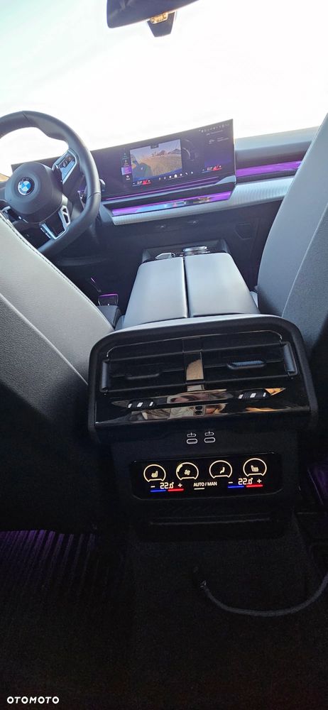 BMW Seria 5 520d xDrive mHEV M Sport - 10