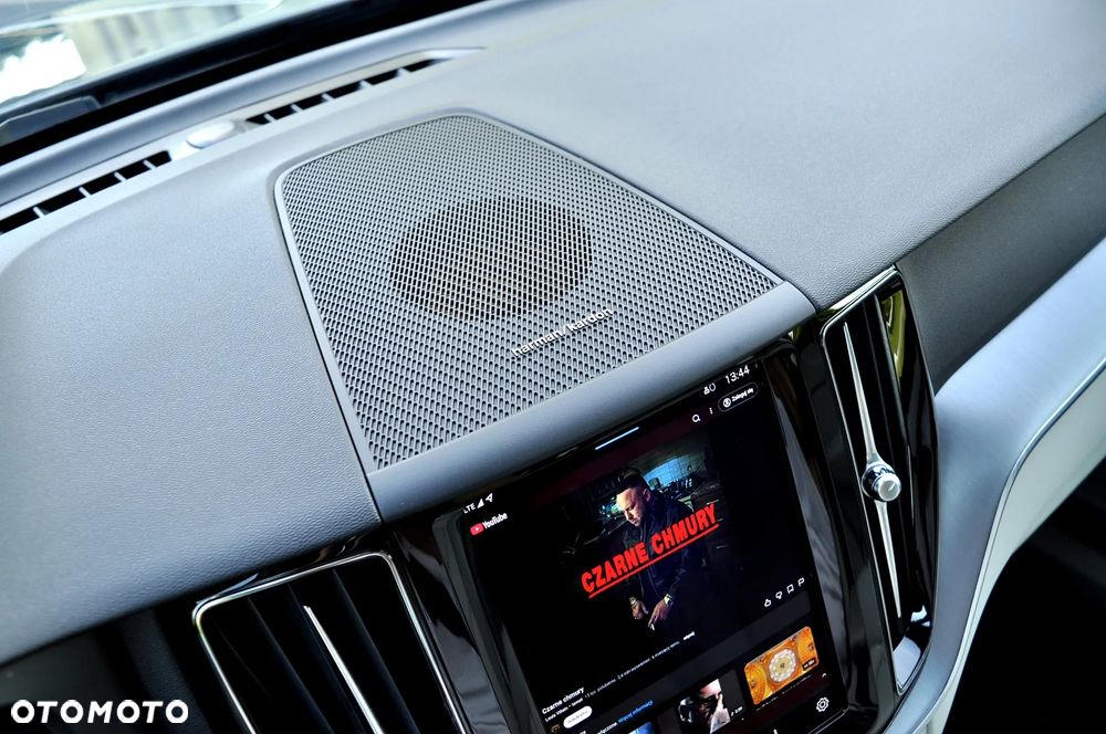 Volvo XC 60 T6 AWD Recharge Geartronic Inscription - 19