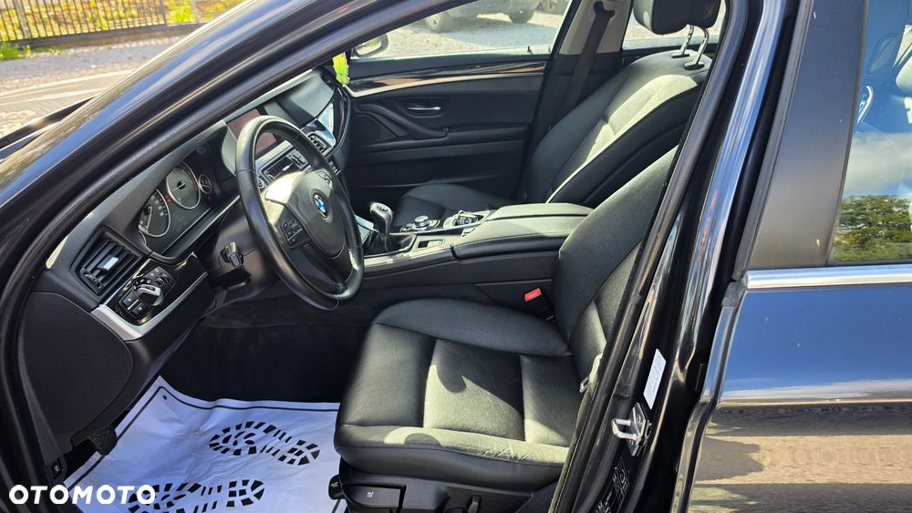 BMW Seria 5 520d Edition Fleet - 15