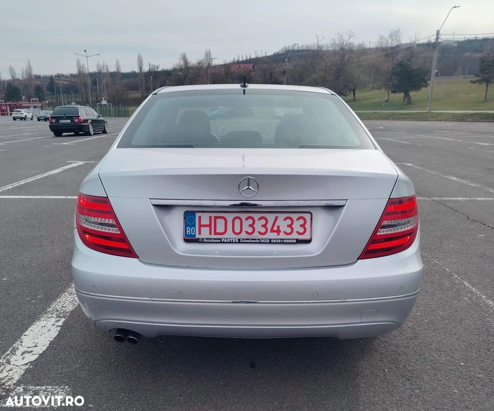 Mercedes-Benz C 180 Avantgarde - 5