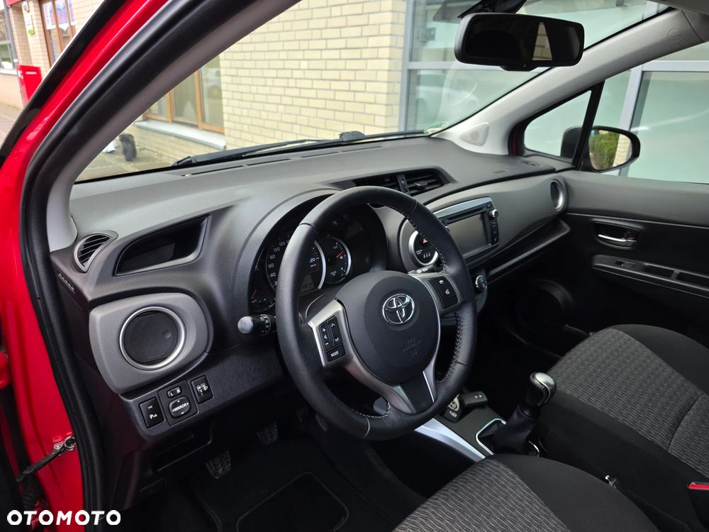 Toyota Yaris - 17