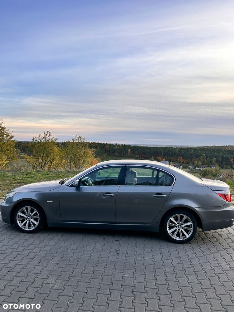 BMW E60 2008 photo 4