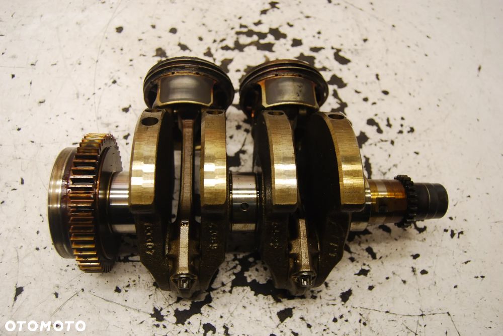 WAŁ KORBOWY TŁOKI 55224389 FIAT 500 0.9 TWINAIR - 2