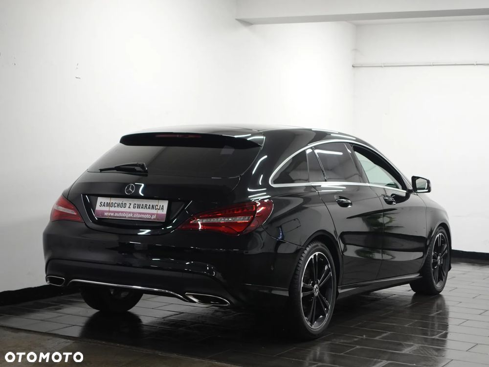Mercedes-Benz CLA 180 7G-DCT - 8