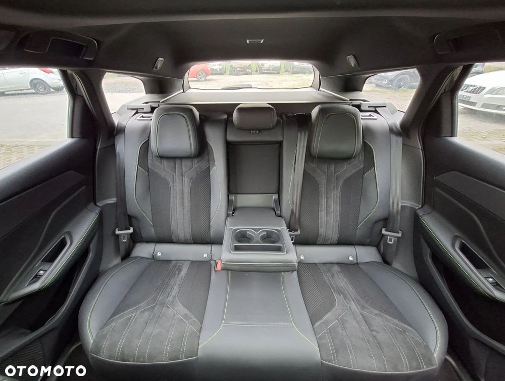 Peugeot 308 225 e-EAT8 GT - 8