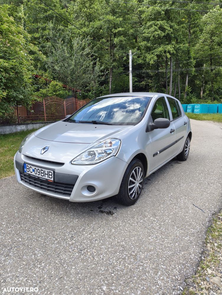 Renault Clio III 1.5 dCi Yahoo - 1