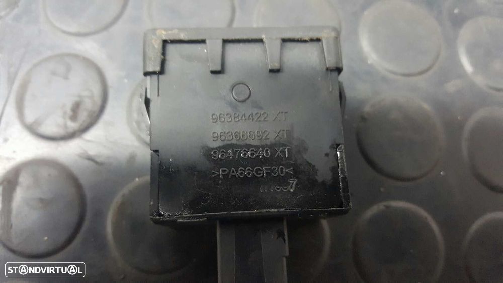 CONTROLE DE AJUSTE DE LUZES PEUGEOT 207 X-LINE - 5