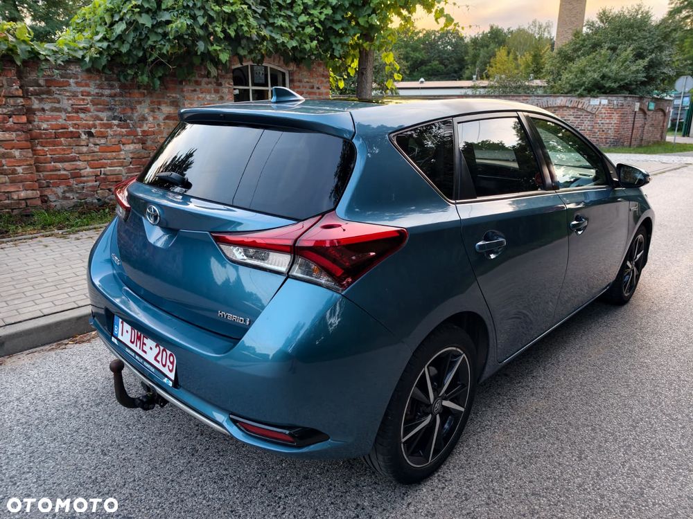 Toyota Auris 1.8 HSD Prestige - 6