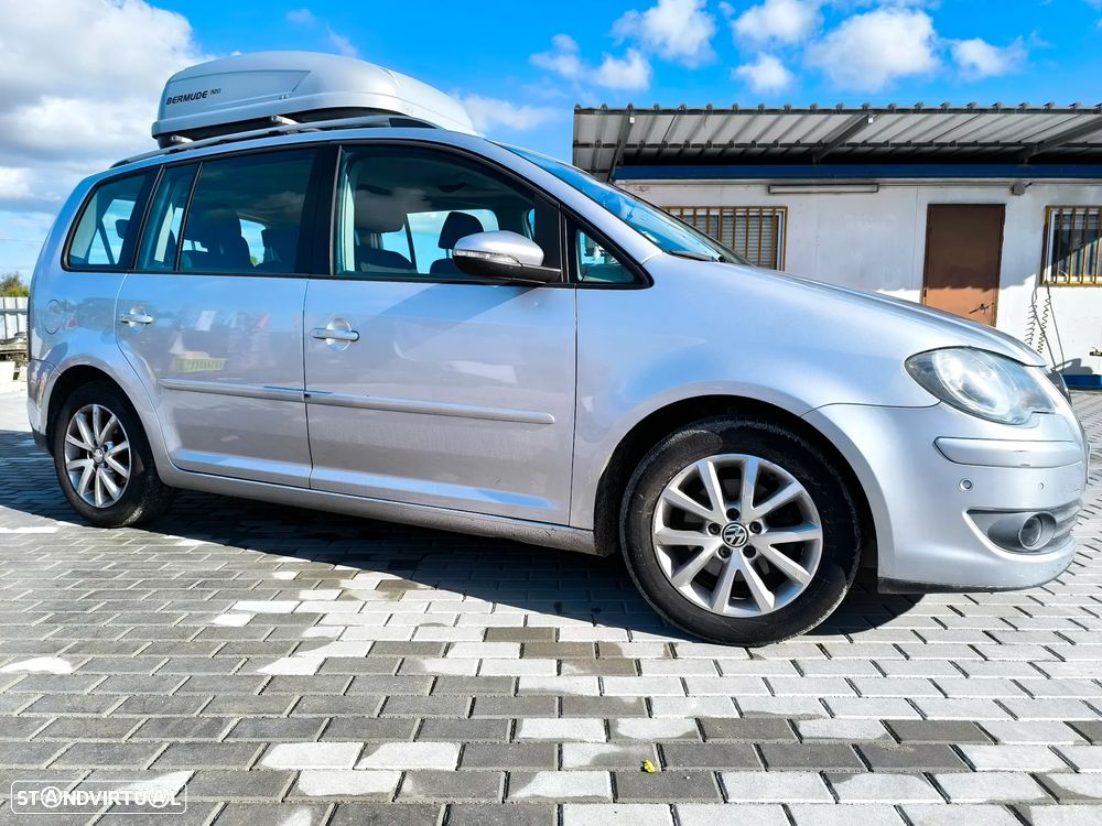 VW Touran 1.9 TDi Highline BlueM. 7L - 3