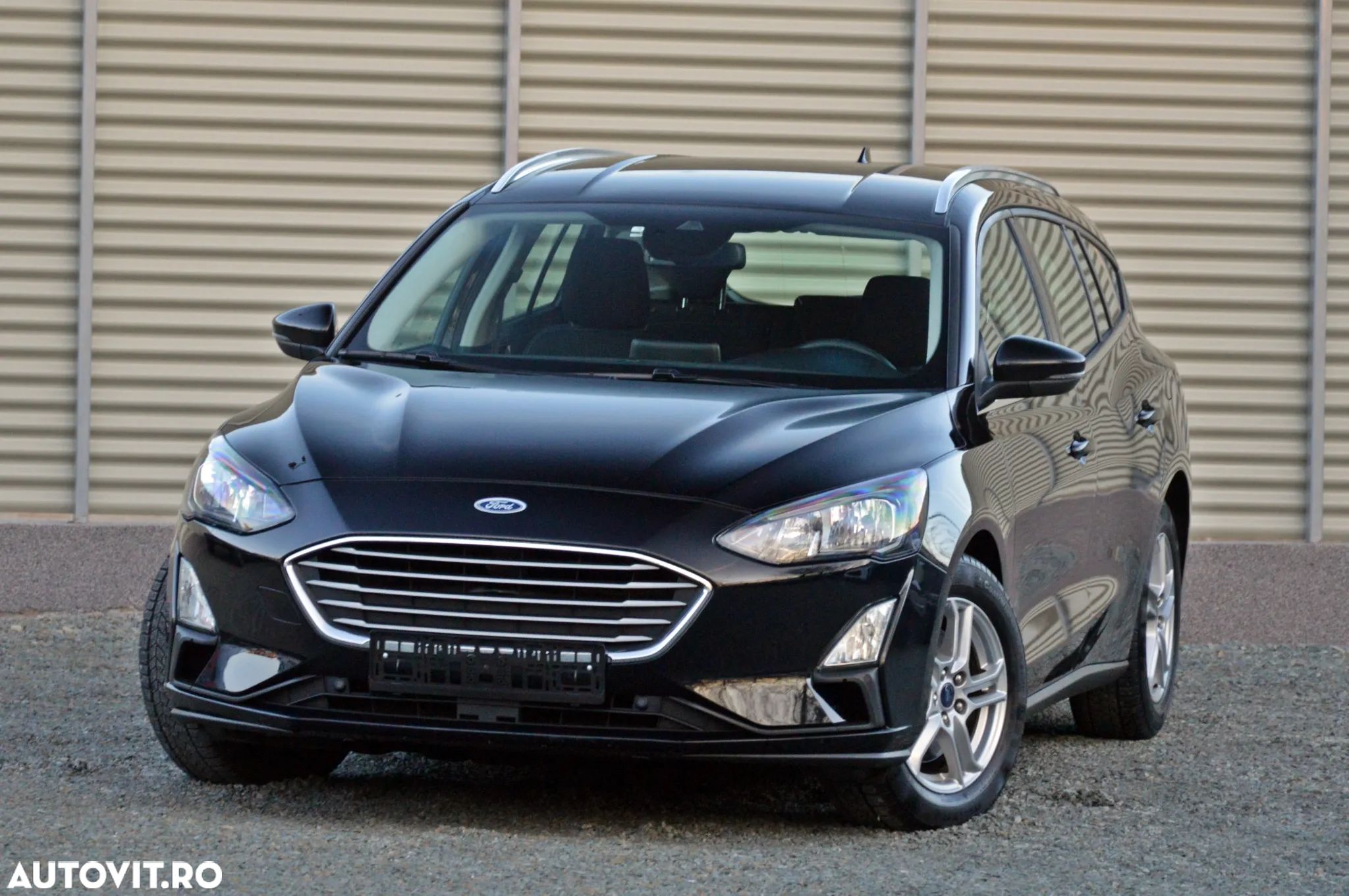 Ford Focus - 1
