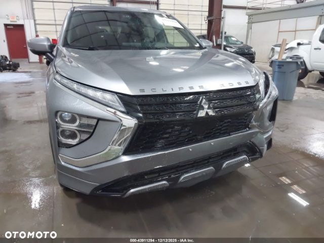 Mitsubishi Eclipse Cross - 13