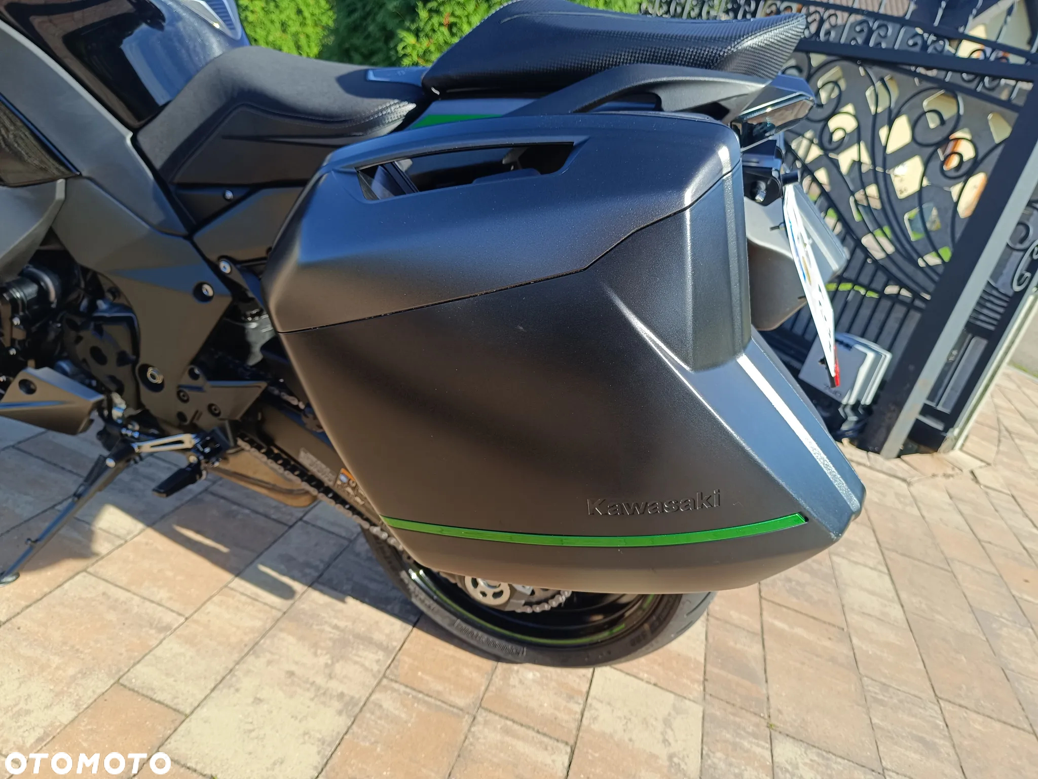 Kawasaki Ninja 1000 SX - 27