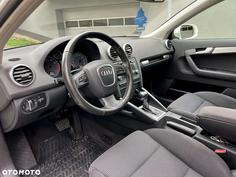 Audi A3 Sportback 1.4 TFSI S tronic Ambition - 16