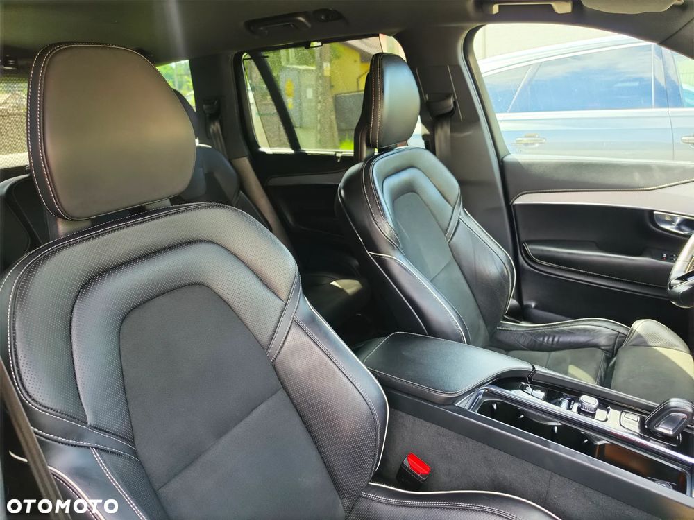 Volvo XC 90 B5 D AWD R-Design - 19