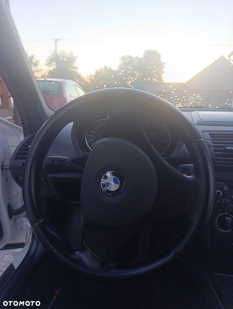 BMW Seria 1 116i - 7