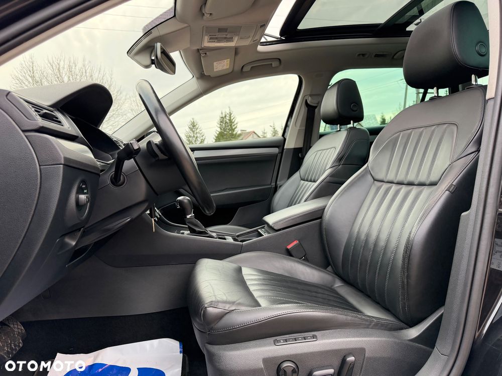 Skoda Superb 2.0 TDI DSG L&K - 15