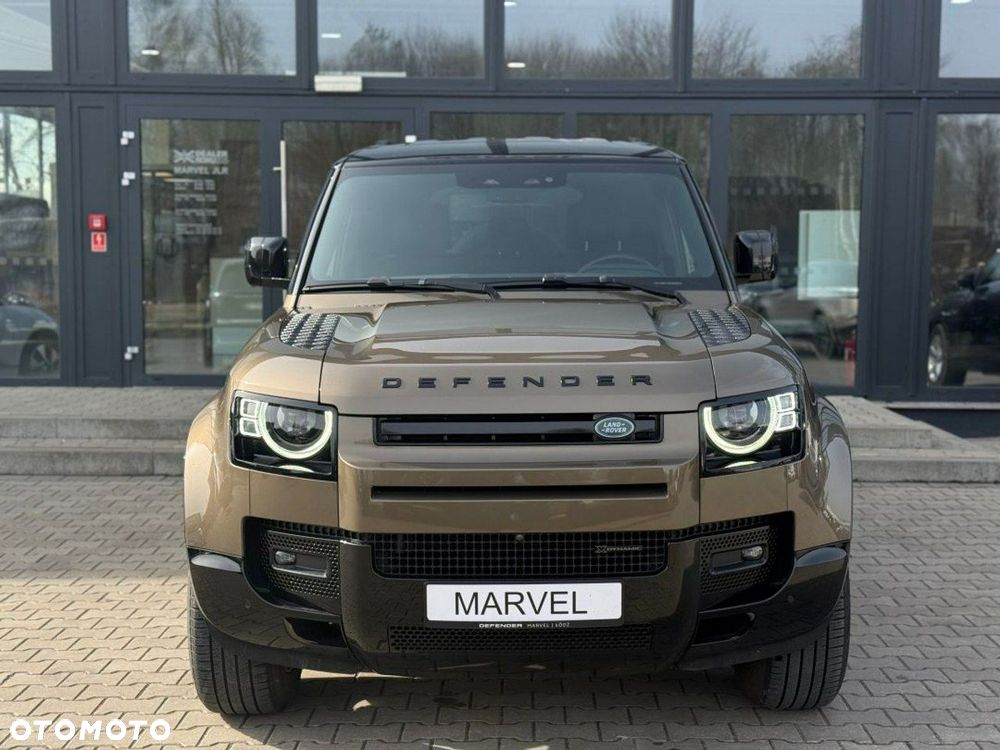 Land Rover Defender - 4