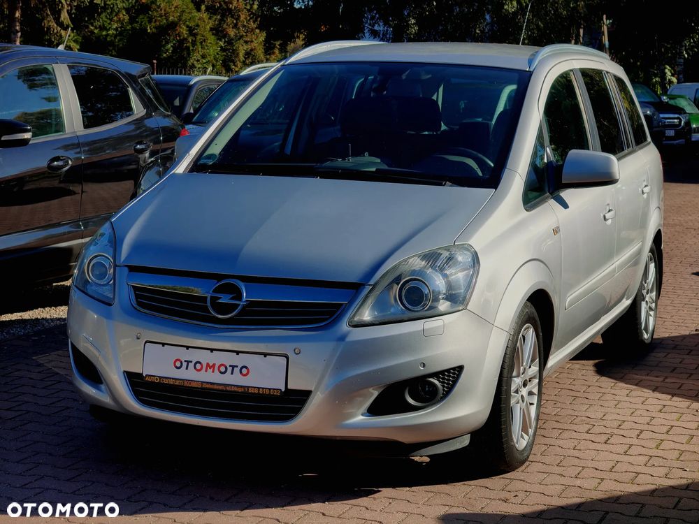 Opel Zafira 2012