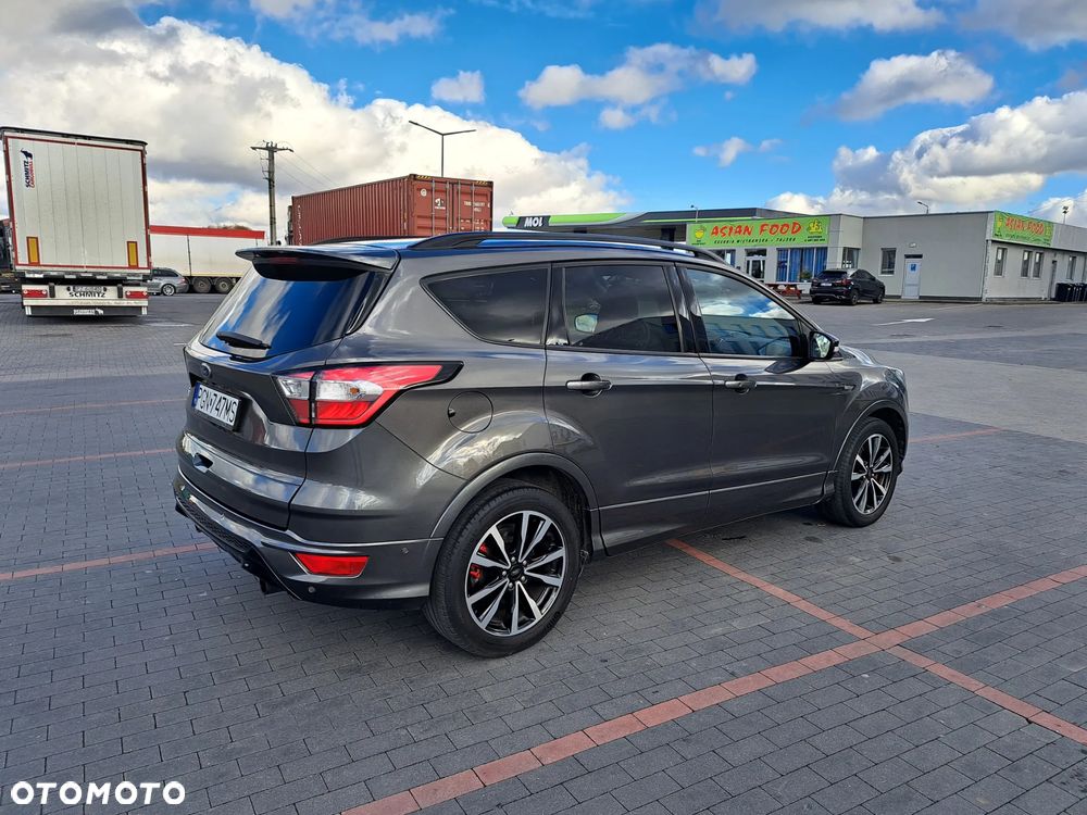 Ford Kuga - 11