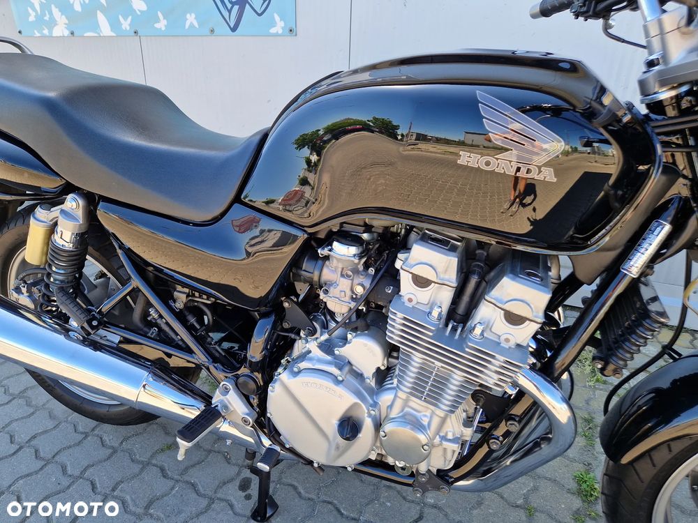 Honda CB - 6