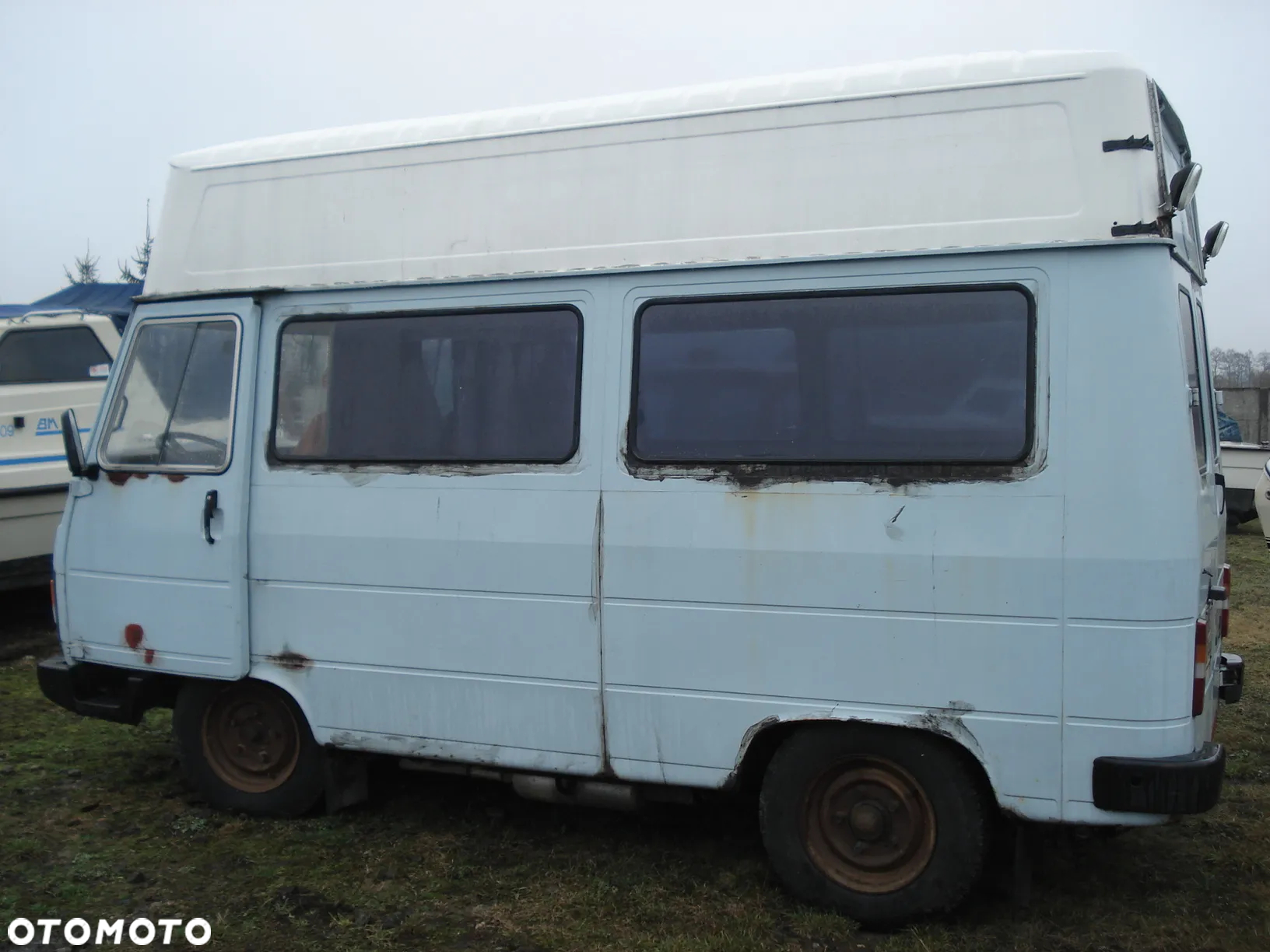 Peugeot Inny - 3