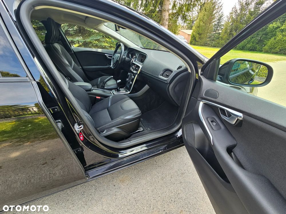 Volvo V40 D2 Ocean Race - 5