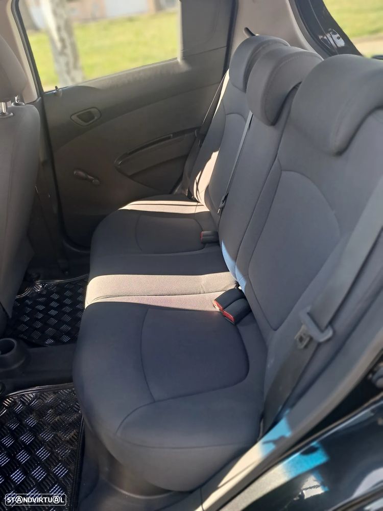 Chevrolet Spark 1.0 L - 7