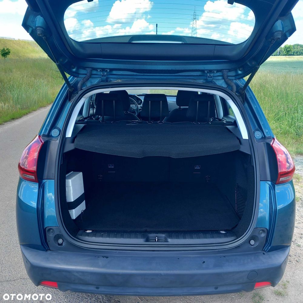 Peugeot 2008 - 4
