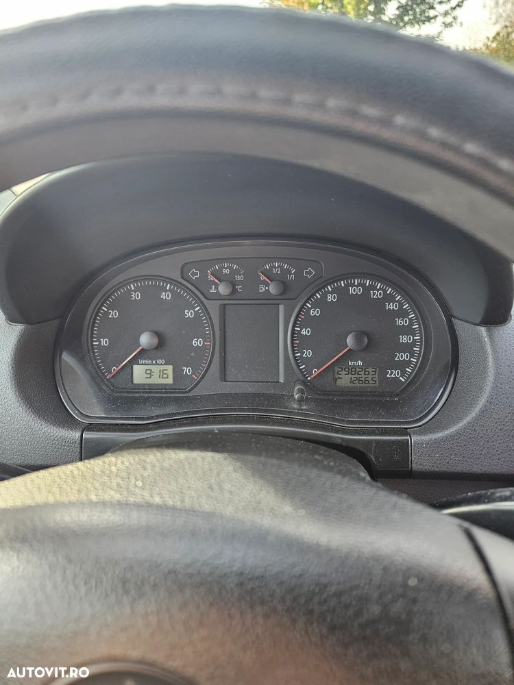 VOLKSWAGEN Polo 2008 — imagine 11
