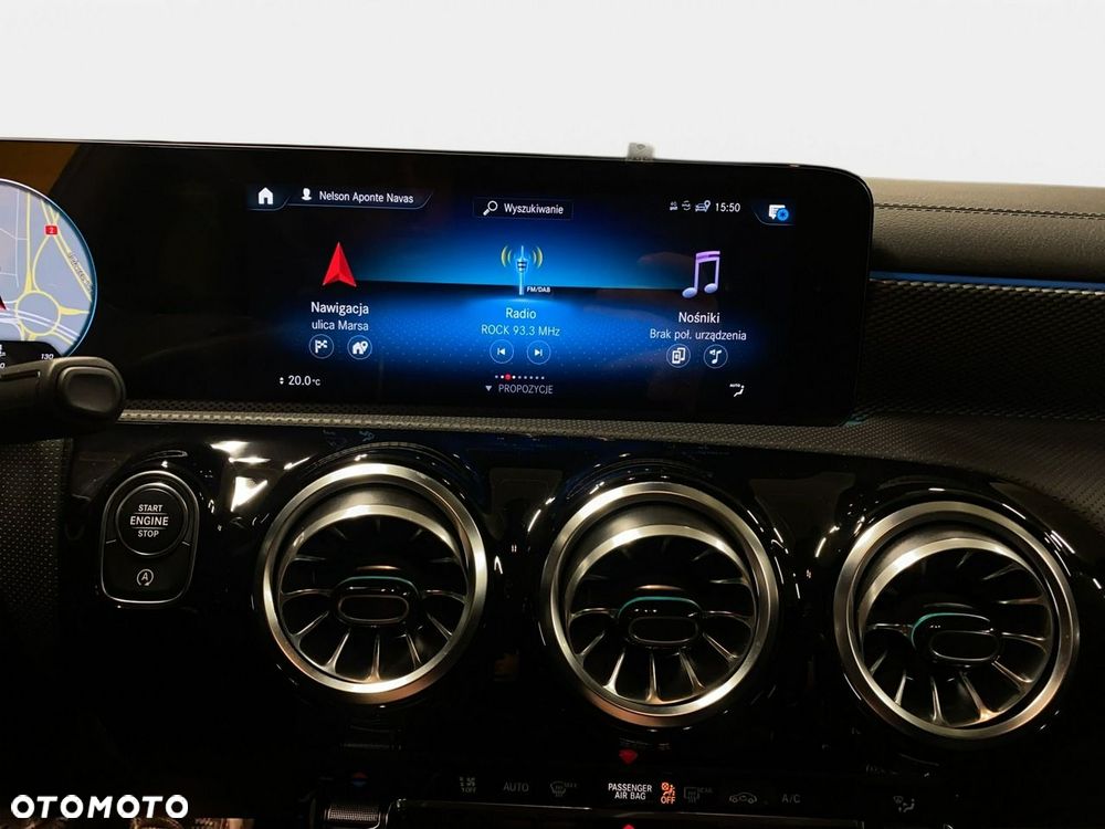 Mercedes-Benz CLA - 28