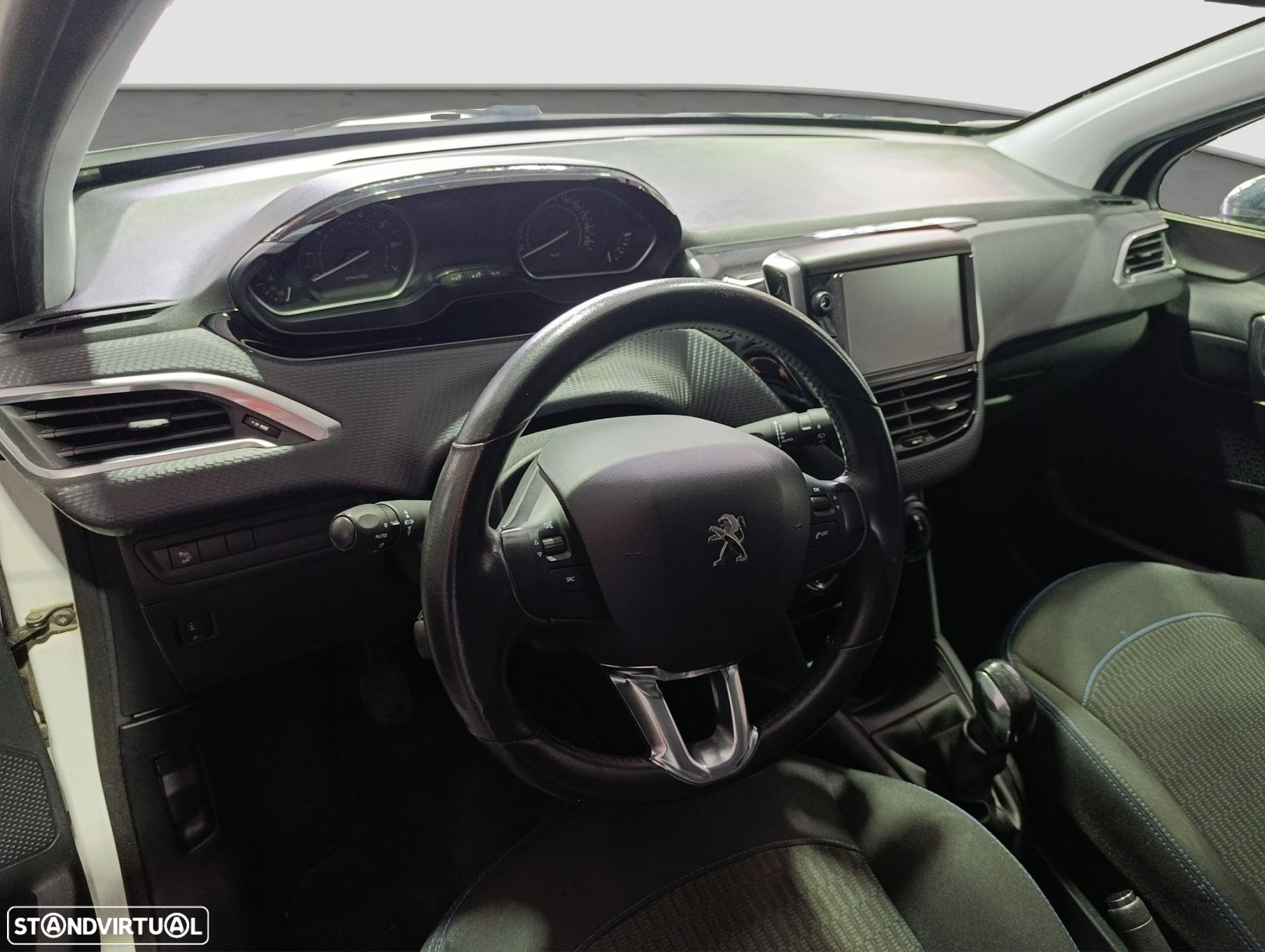 Peugeot 208 1.2 PureTech Style - 8